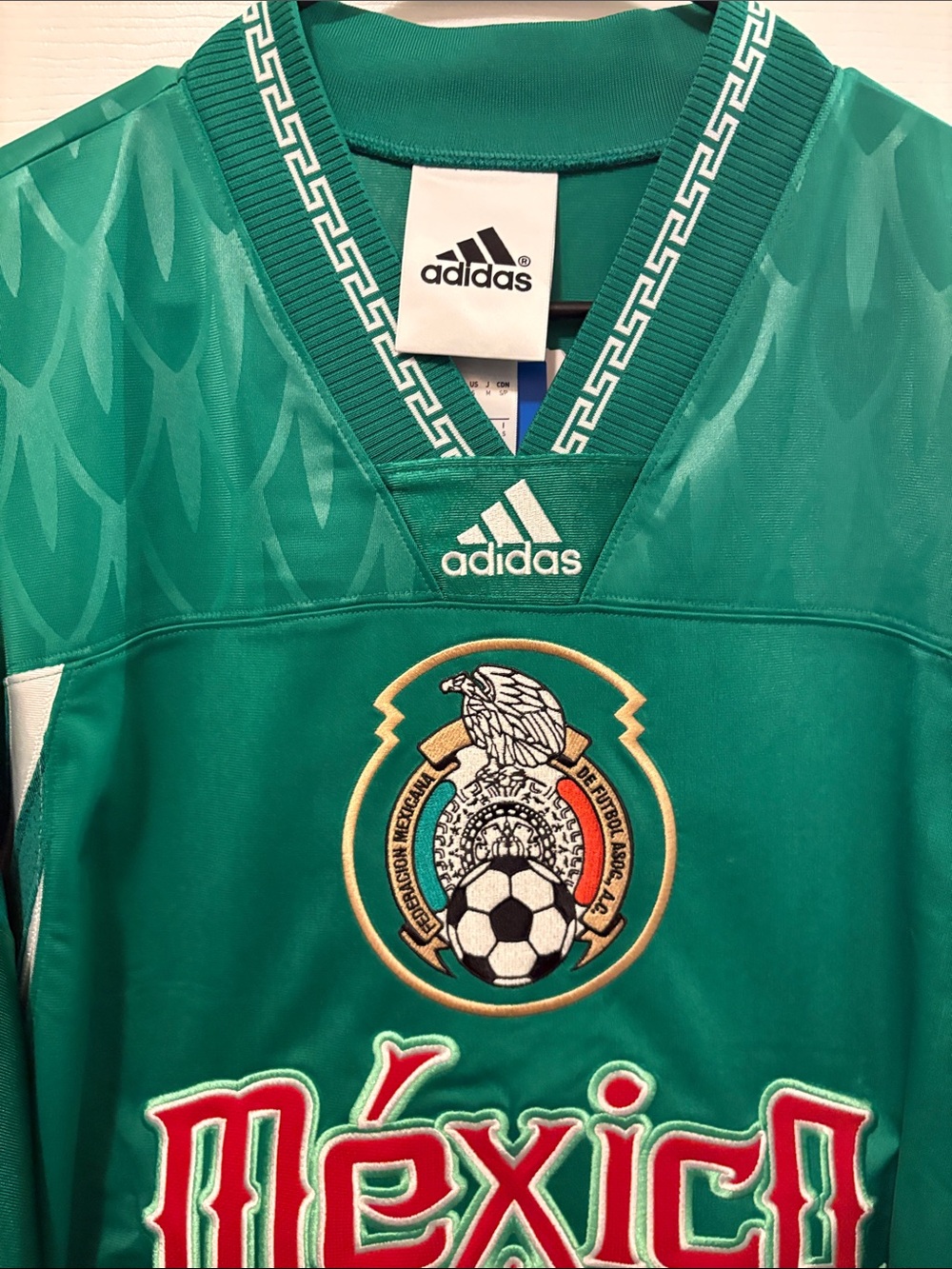 adidas Green Mexico Soccer Jersey with Red & White Accents - Picture 2 of 5